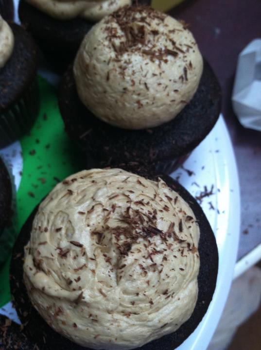Mocha Cupcakes with Espresso Buttercream on southeastbymidwest.com #cupcakes #happybirthday