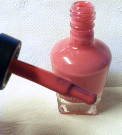 Sally Hansen Complete Salon Manicure Brush on southeastbymidwest.com #nail #nails #nailart