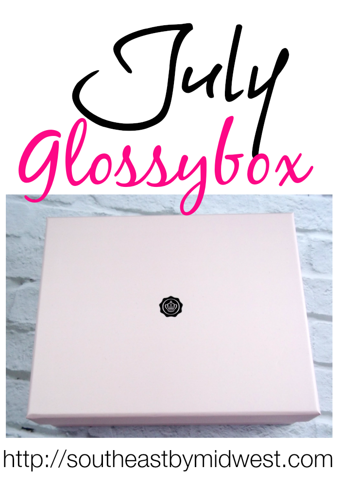 July Glossybox on southeastbymidwest.com #beauty #bblogger #glossybox