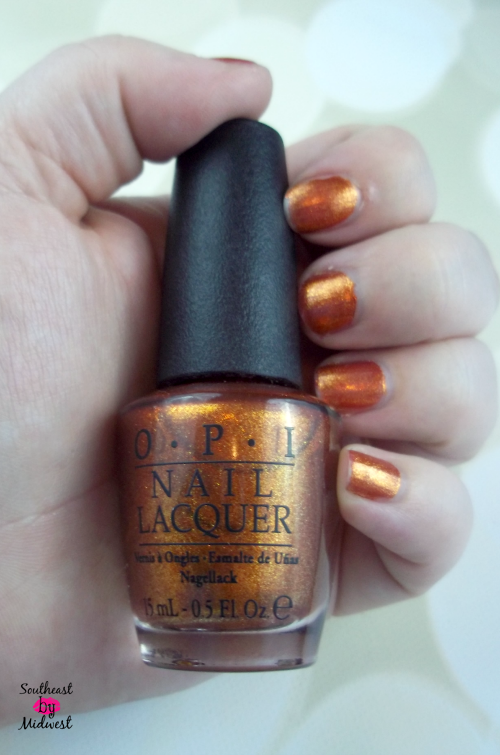 A Woman's Prague-ative Nails with Bottle on southeastbymidwest.com #opi #nails #notd #fall #awomanspragueative