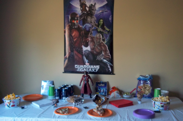 Guardians of the Galaxy Movie Night Party Table Finished on southeastbymidwest.com #OwnTheGalaxy #cbias #CollectiveBias #ad #shop #party #marvel