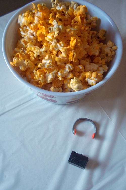 Guardians of the Galaxy Movie Night Sriracha Popcorn on southeastbymidwest.com #OwnTheGalaxy #cbias #CollectiveBias #ad #shop #party #marvel