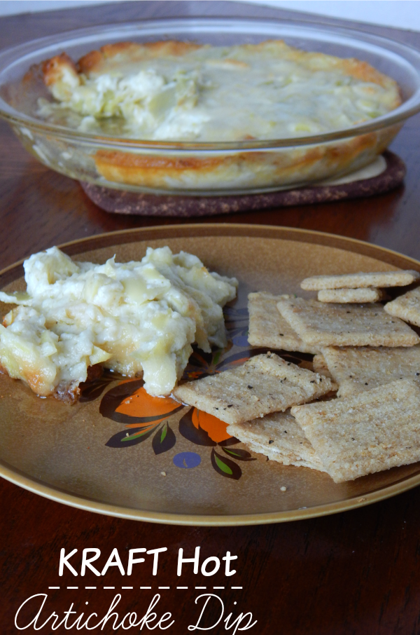 A great and easy Hot Artichoke Dip recreated from the KRAFT website. #MustHaveMayo #ad #shop #CollectiveBias #cbias #dip