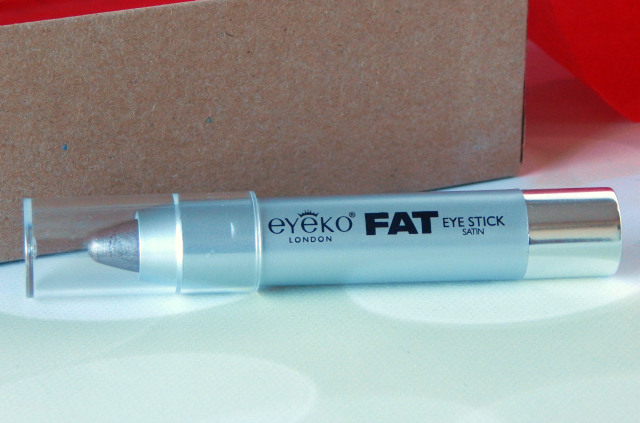 One item that I received in my November Birchbox was the Eyeko Fat Eye Stick in Satin Taupe.