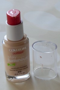 stay luminous foundation review