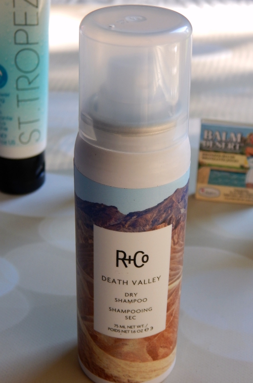 August Birchbox R + Co Dry Shampoo #birchbox #unboxing #r+co #sttropez #coola #airrefresher #thebalm #makeup #cosmetics #beauty #beautyblogger #bbloggers
