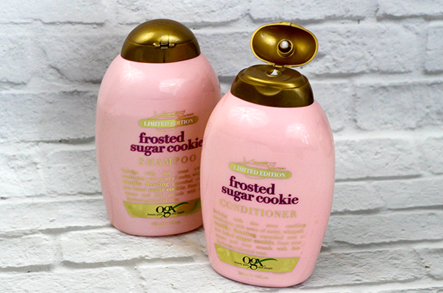 OGX Frosted Sugar Cookie Shampoo and Conditioner Review Open || Southeast by Midwest #ogx #ogxbeauty #OGXxKandeeHoliday #beauty #bbloggers