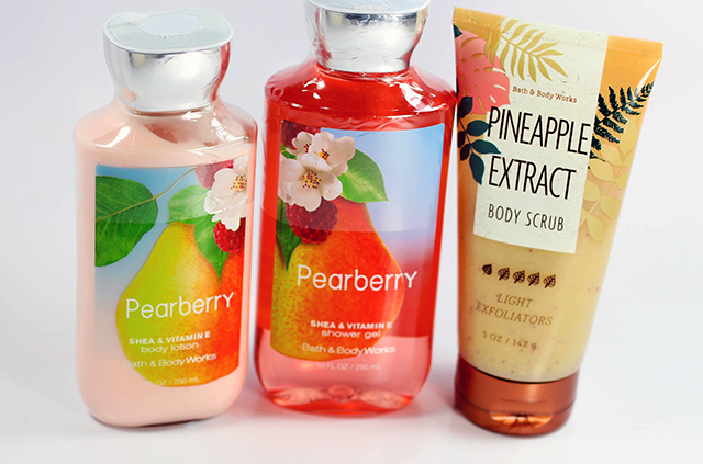 Geeks and Beauties Spring Collective Giveaway Bath and Body Works || Southeast by Midwest #giveaway #bathandbodyworks #zaineylaneywax