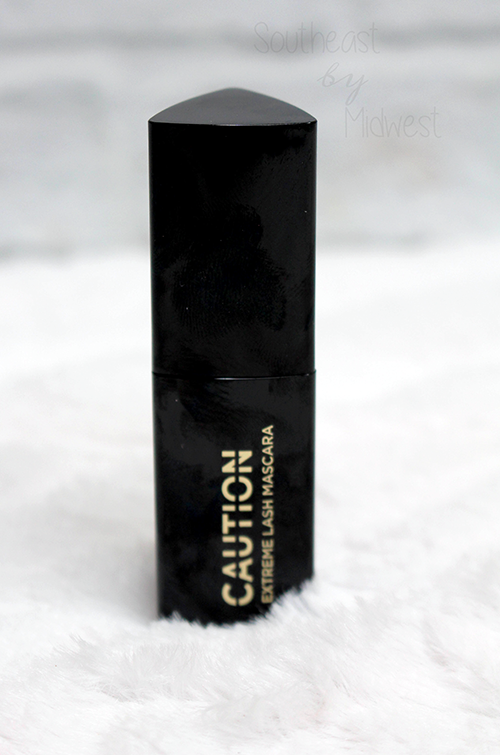Hourglass Caution Mascara Review Up Close || Southeast by Midwest #beauty #bblogger #CautionMascara #hgcrueltyfree #hourglasscosmetics