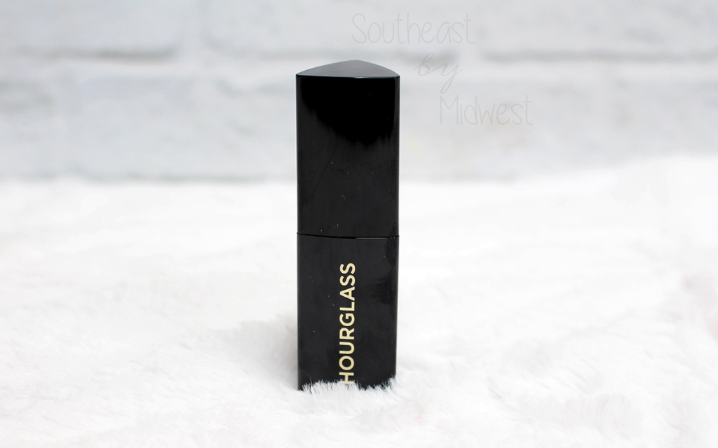 Hourglass Caution Mascara Review Featured Image || Southeast by Midwest #beauty #bblogger #CautionMascara #hgcrueltyfree #hourglasscosmetics