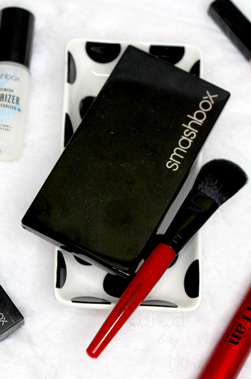Smashbox Step-by-Step Contour Kit Review About || Southeast by Midwest #beauty #bbloggers #smashbox #smashboxcosmetics
